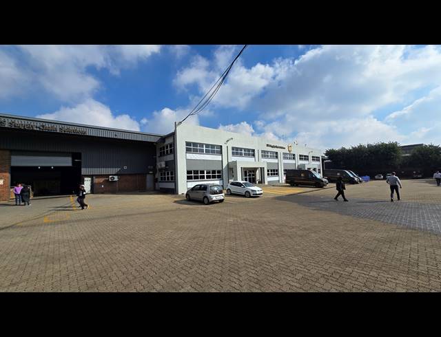 6,932M² WAREHOUSE TO LET IN SPARTAN